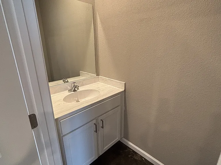 4320 Lazare Dr #425 — Photo 7