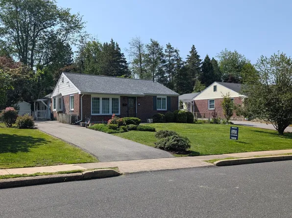 51 James Rd, Broomall, PA 19008