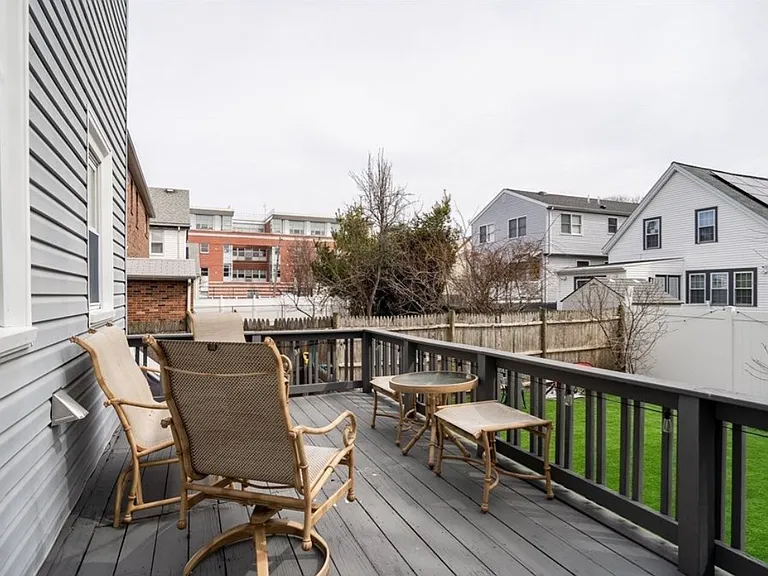 61 Rich St — Photo 17