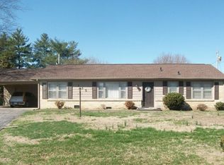 135 Edwards Mill Rd, Hopkinsville, KY 42240