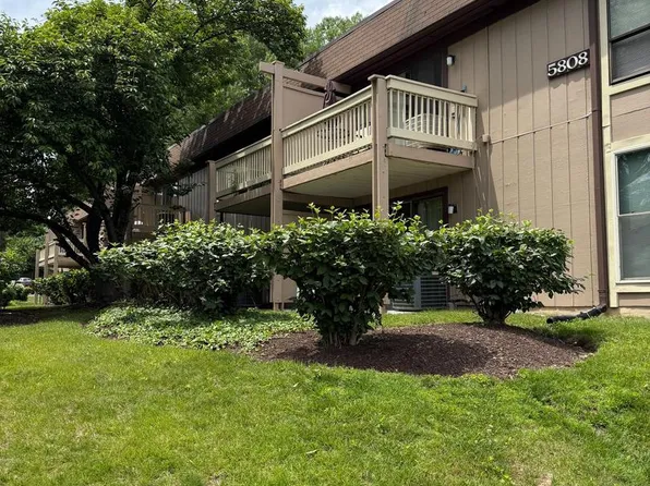 5808 Royal Ridge Dr Unit J, Springfield, VA 22152