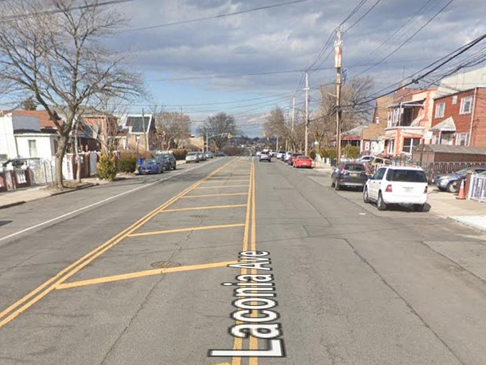 1st image of 2728 Laconia Ave #1