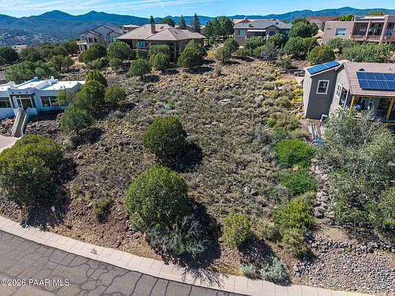 2nd image of 1031 Yavapai Hills Dr