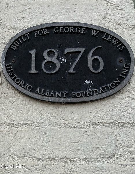 4th image of 165 Lancaster Street