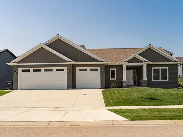 1676 Brandt Dr NE, Byron, MN 55920