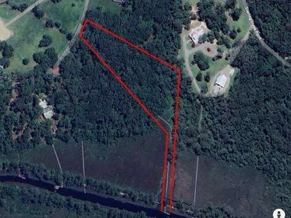 145 Travelers Way, Richmond Hill, GA 31324