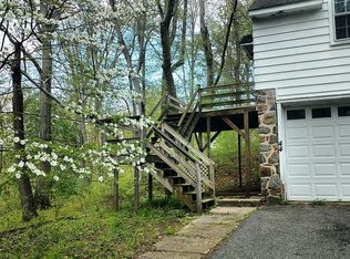 44 Blossom Hl, Glen Mills, PA 19342