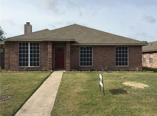 1140 Becky Ln, Lancaster, TX 75134