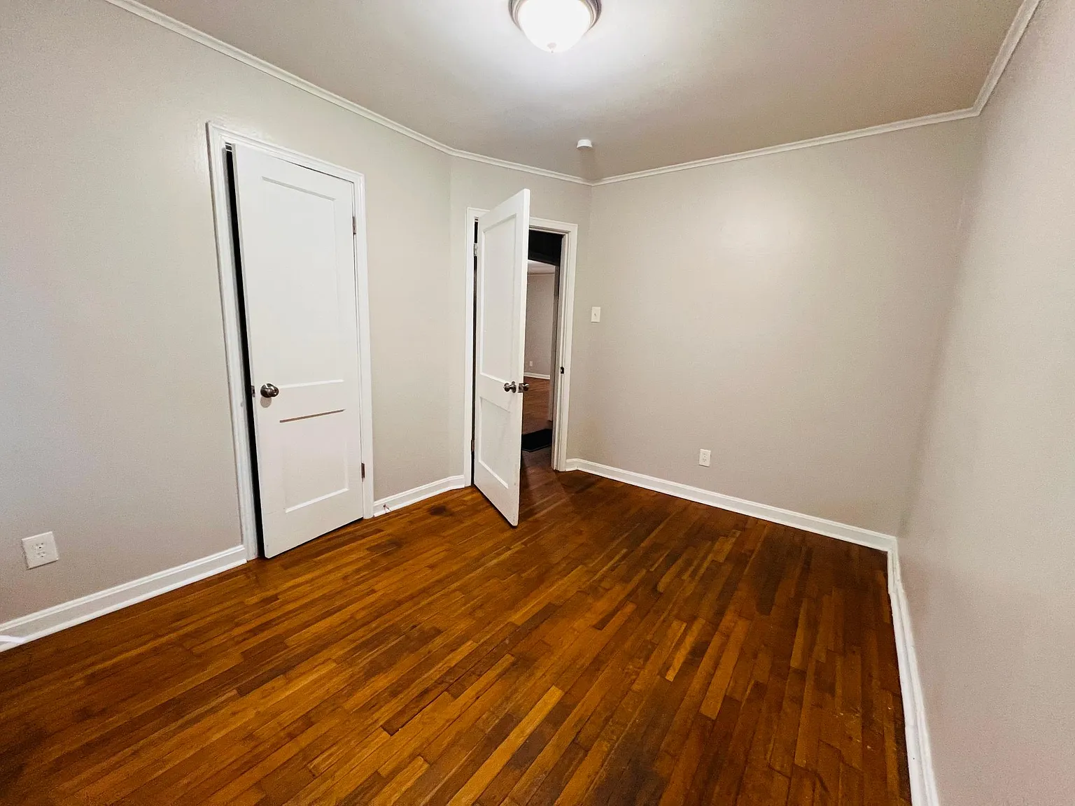 3 bed, 1250 sqft, $1,250 — Photo 4