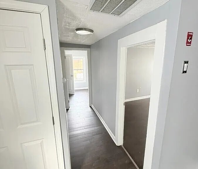 16 Daggett St #2 — Photo 8