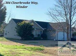 304 Clearbrooke Way, Winder, GA 30680
