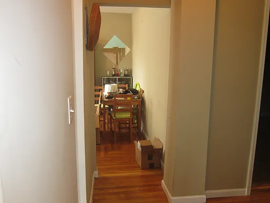 Rented by Realty 2000 Corp | media 35