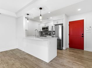 255 Maverick St #203, Boston, MA 02128