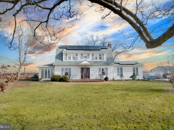 502 Walker Rd, Hammonton, NJ 08037