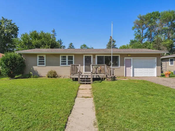 916 14th St W, Hastings, MN 55033