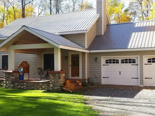 1204 81st Ave, Amery, WI 54001