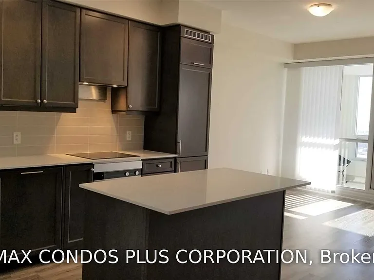 9075 Jane St #1607 — Photo 4