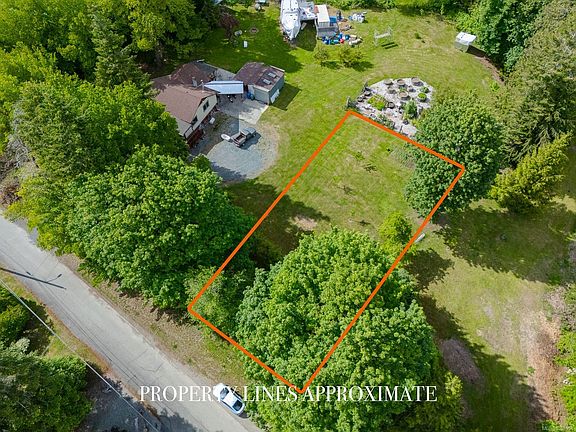 2nd image of 5817 Compton Rd