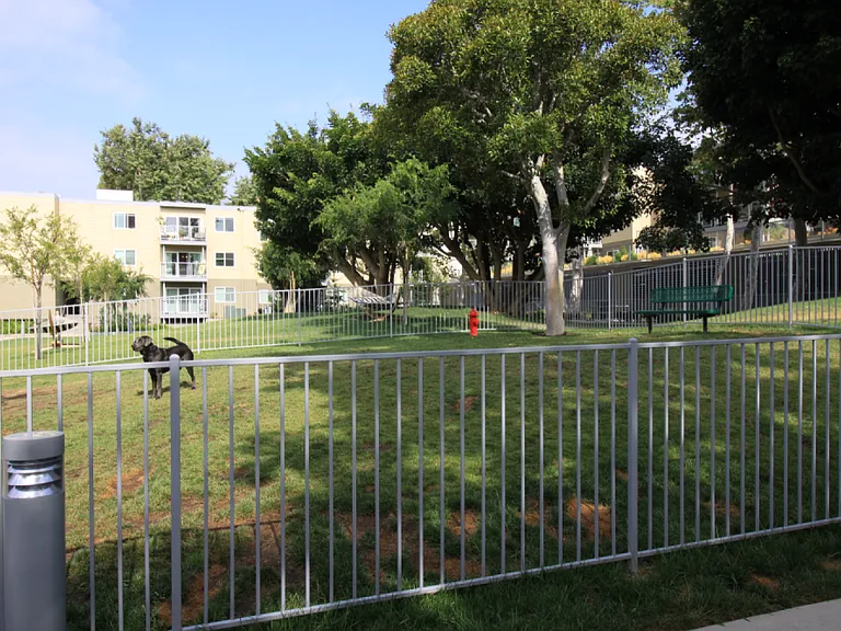 Wayfarer Apartments + Marina — Photo 55