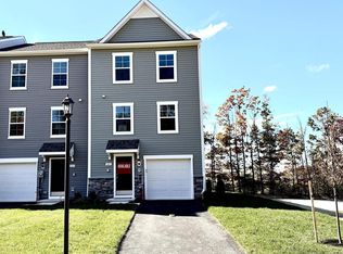 101 Homestead Dr, Hanover, PA 17331