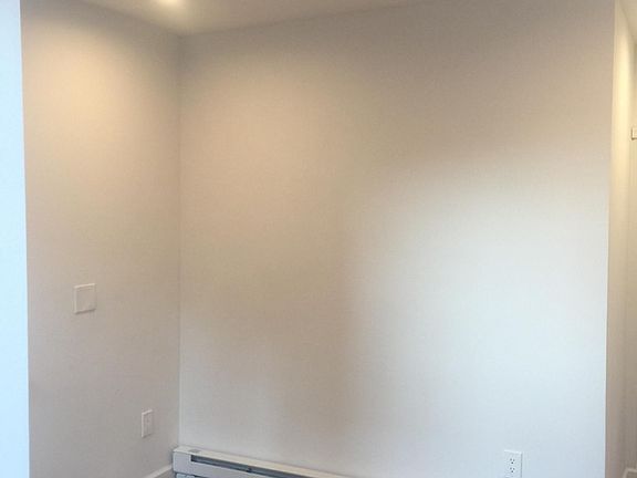 4th image of 4960 N 9th St Floor 1
