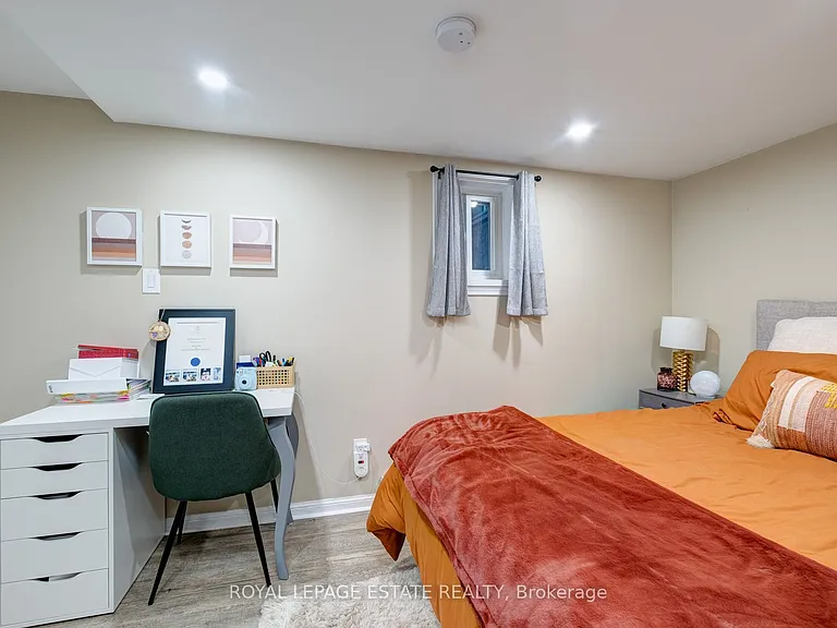 34 Lockwood Rd #BASEMENT — Photo 12