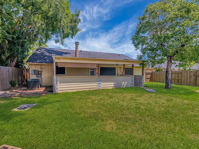 7431 Ridgeberry Dr — Photo 34