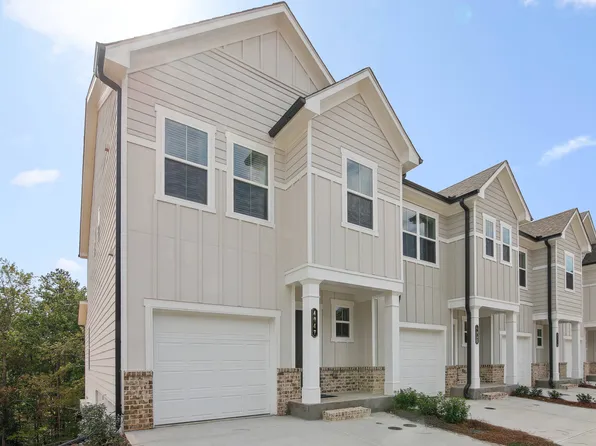 The Residences on Warren