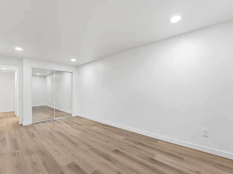 5067 Alumni Pl #B — Photo 8