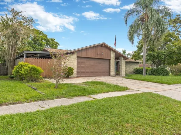 802 Centerwood Ct, Brandon, FL 33511