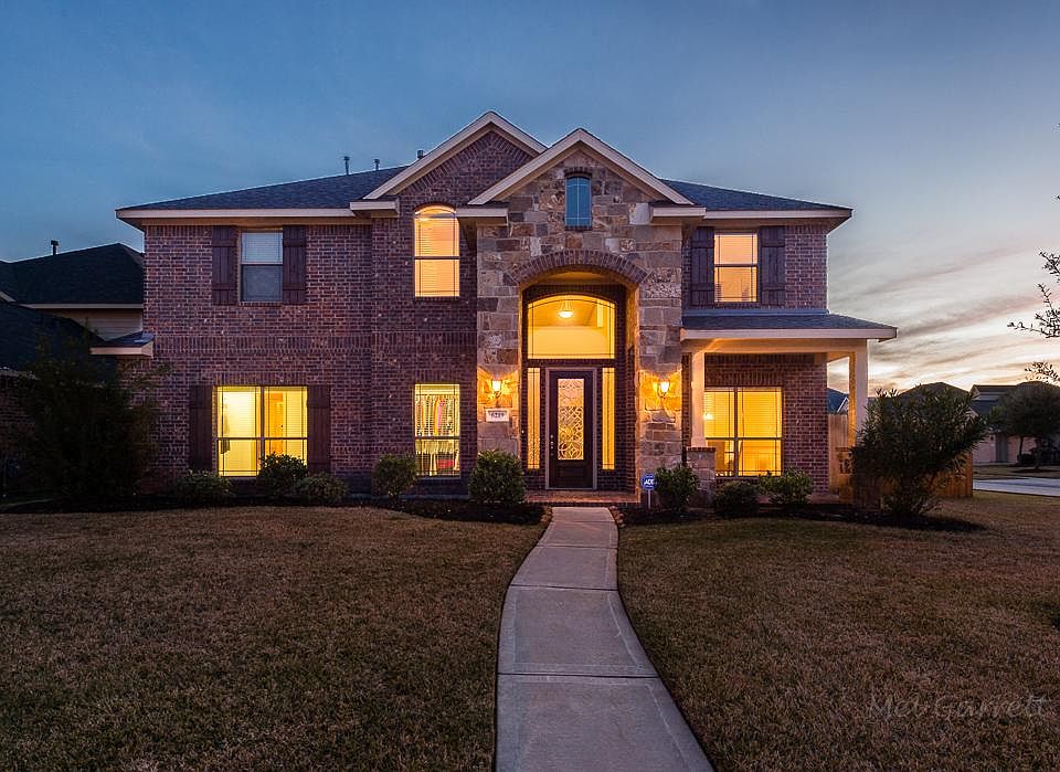 1st image of 6219 Saint Rosalia Dr