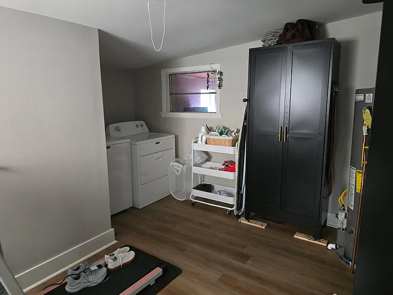 609 N Griffin St — Photo 3
