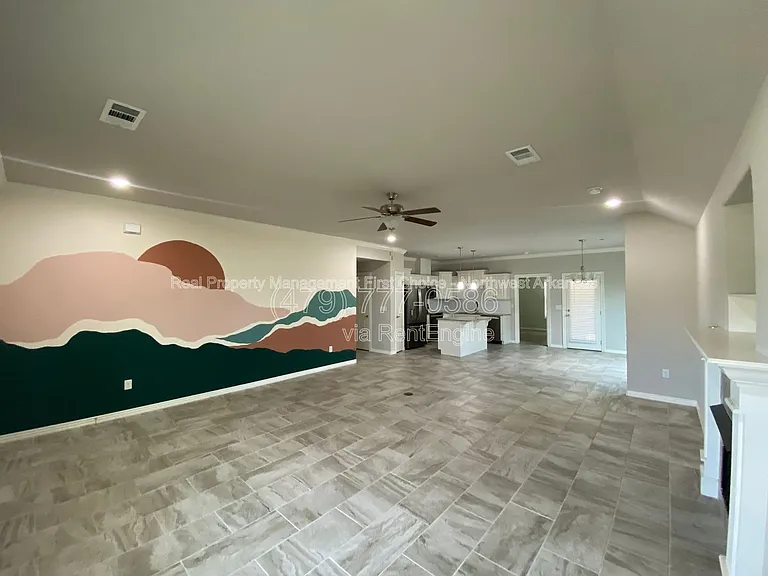 109 S Geranium Ln — Photo 5