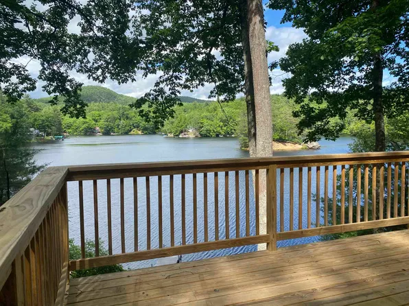 15 Hillside Drive, Antrim, NH 03440