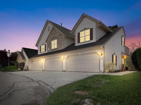 2337 W Vista Bella DRIVE, Oak Creek, WI 53154