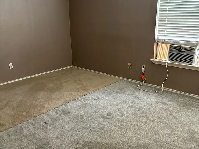 1368 Old Jamestown Ct — Photo 8