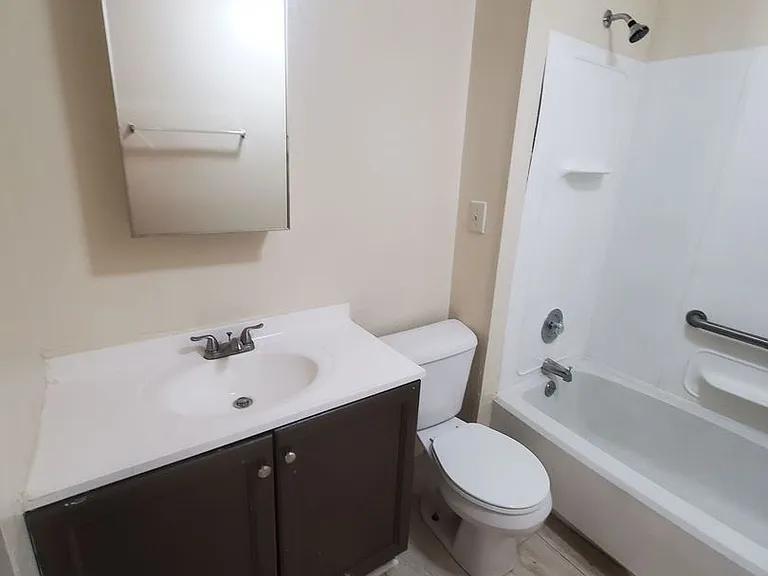 4407 N 62nd St — Photo 11