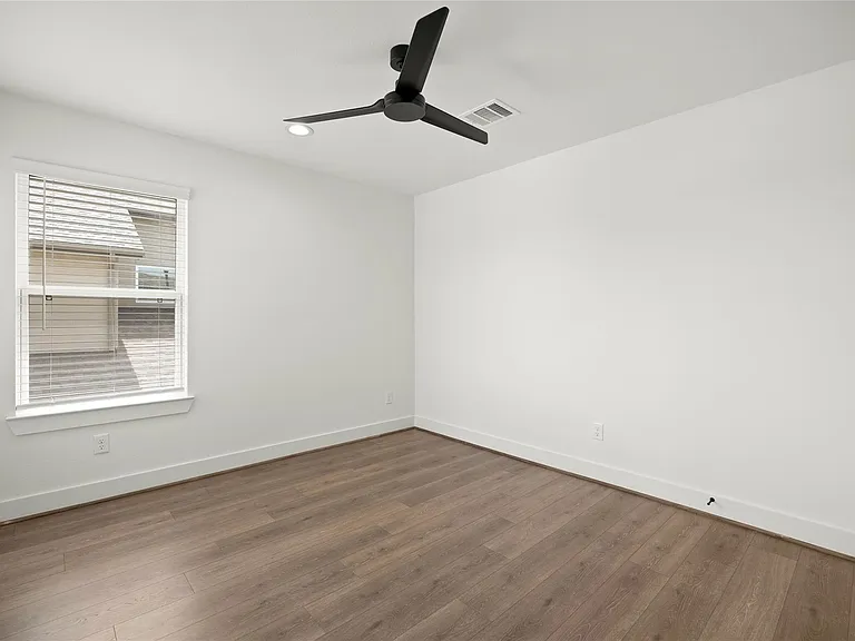 2752 Sunny Briar Dr — Photo 29