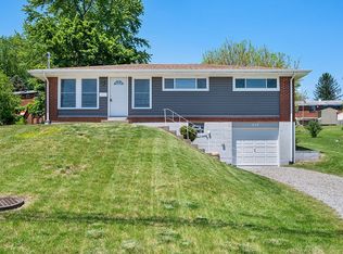 638 Garden City Dr, Monroeville, PA