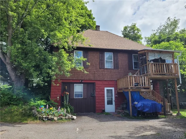 198 1/2 Burwell St, Little Falls, NY 13365