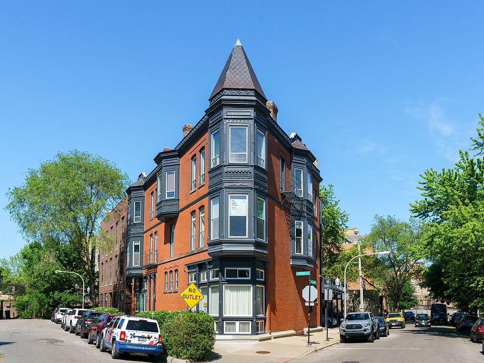 1st image of 1311 N Wood St #2