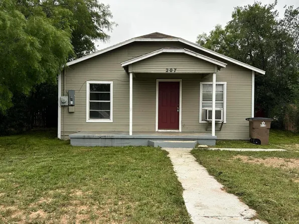 207 W 25th St, San Angelo, TX 76903