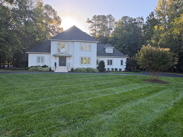 14301 Leafield Dr, Midlothian, VA 23113
