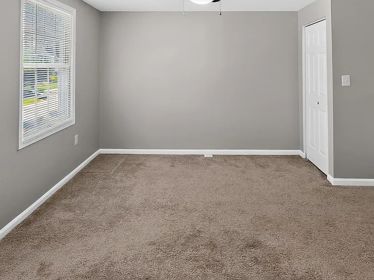 3591 Laurel View Ct — Photo 31