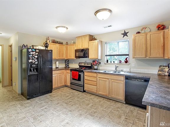 5th image of 19802 97th Avenue Ct E