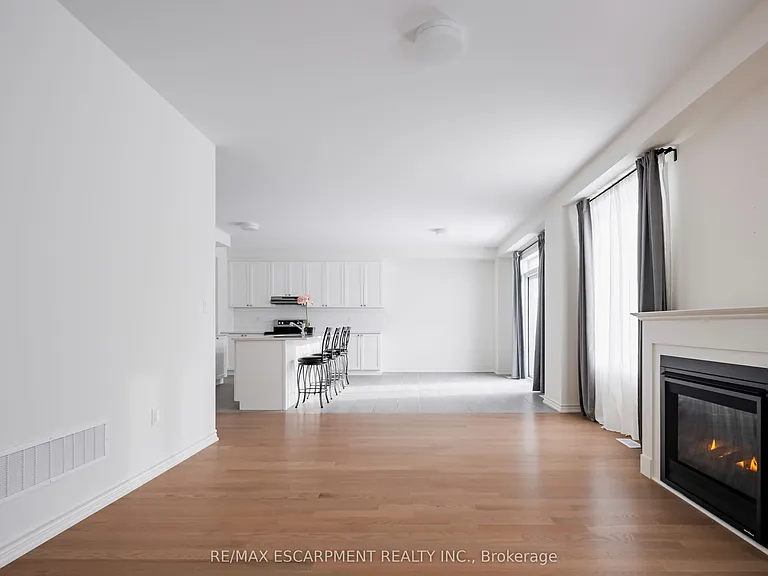 48 Sparrow Way — Photo 21