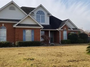 539 Maribeth Loop, Deatsville, AL 36022
