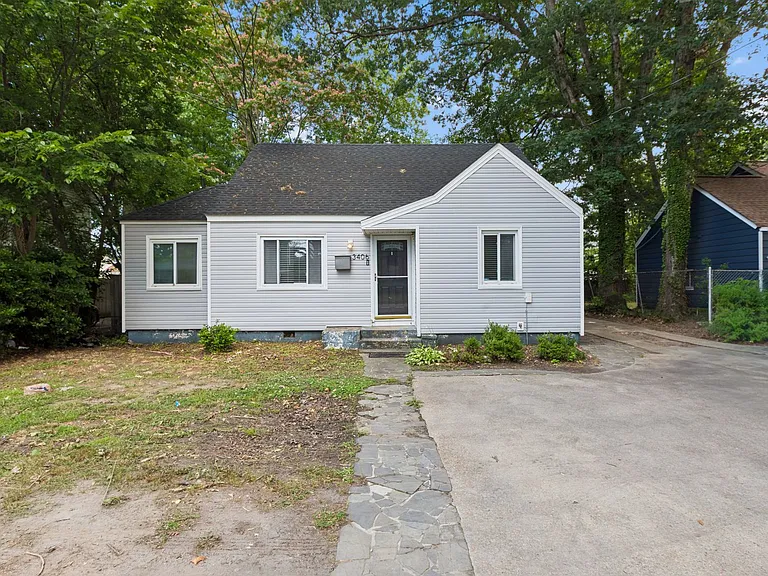 3406 Tidewater Dr — Photo 1