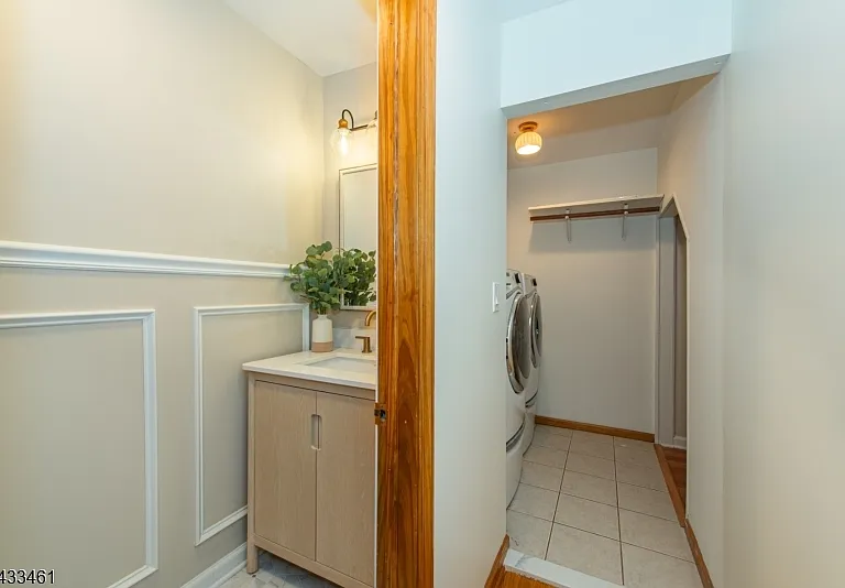 77 Rockwood Rd — Photo 17