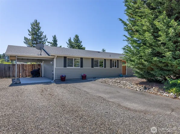 41 W Loma Vista Road, Sequim, WA 98382